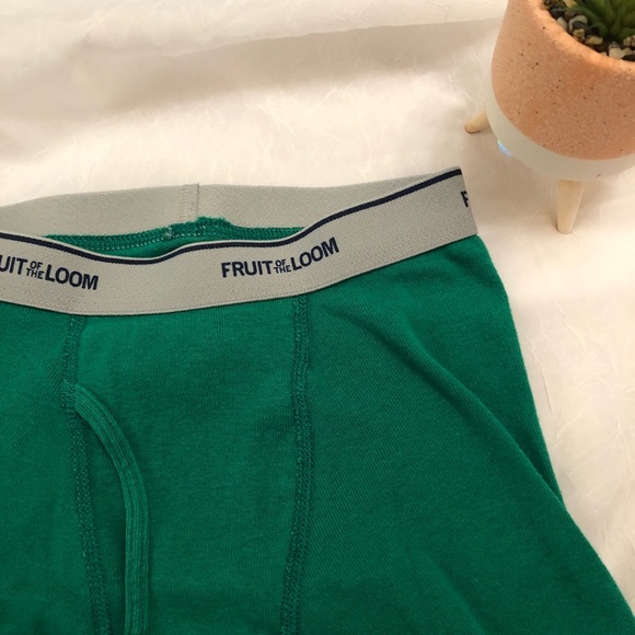 ‼️FREE Boys Boxer Briefs‼️ Fruit of the Loom - Picture 2 of 8